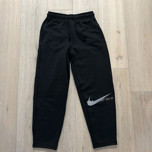 Therma-Fit Nike Joggers in black - Picture 1 of 1